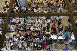 114.000 khách qua Tân Sơn Nhất ngày cận Tết, ga quốc tế chật người