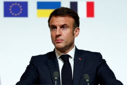 Tổng thống Pháp kêu gọi châu Âu 'không hèn nhát'