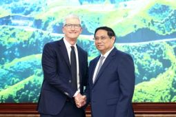 Thủ tướng tiếp CEO Tim Cook, đề nghị Apple hỗ trợ Việt Nam phát triển xanh